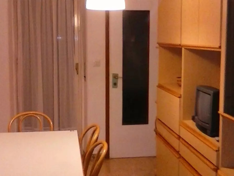 Immagine 5 di Camera in affitto  in Via Carlo Marochetti a Milano