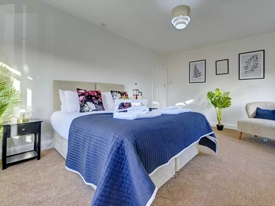 Immagine 6 di Casa indipendente in affitto  in Milton Road a Bedford