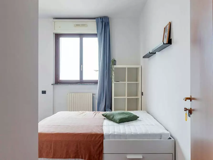 Immagine 3 di Camera in affitto  in Via Giovanni Spadolini a Milano