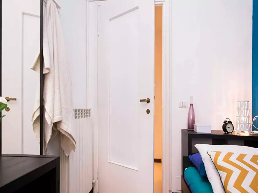 Immagine 6 di Camera in affitto  in Via Caminadella a Milano