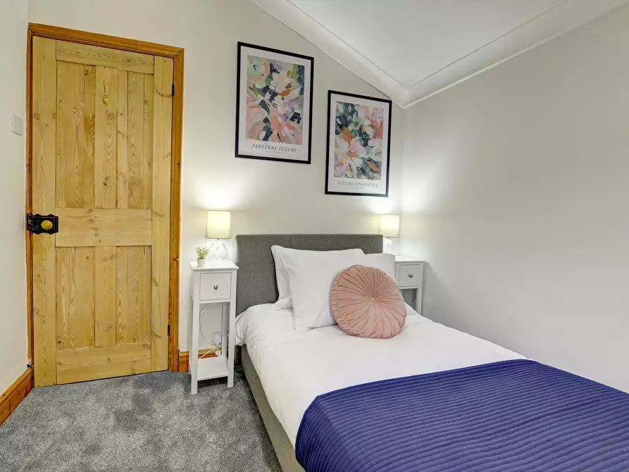 Immagine 3 di Casa indipendente in affitto  in Dudley Street a Bedford