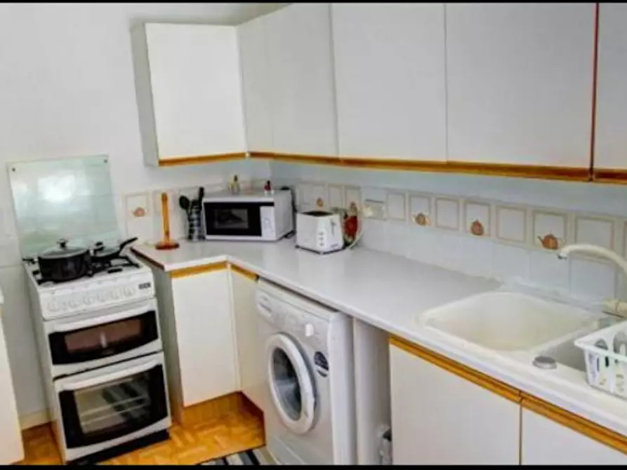 Immagine 6 di Appartamento in affitto  in Westmoreland Road a Bromley