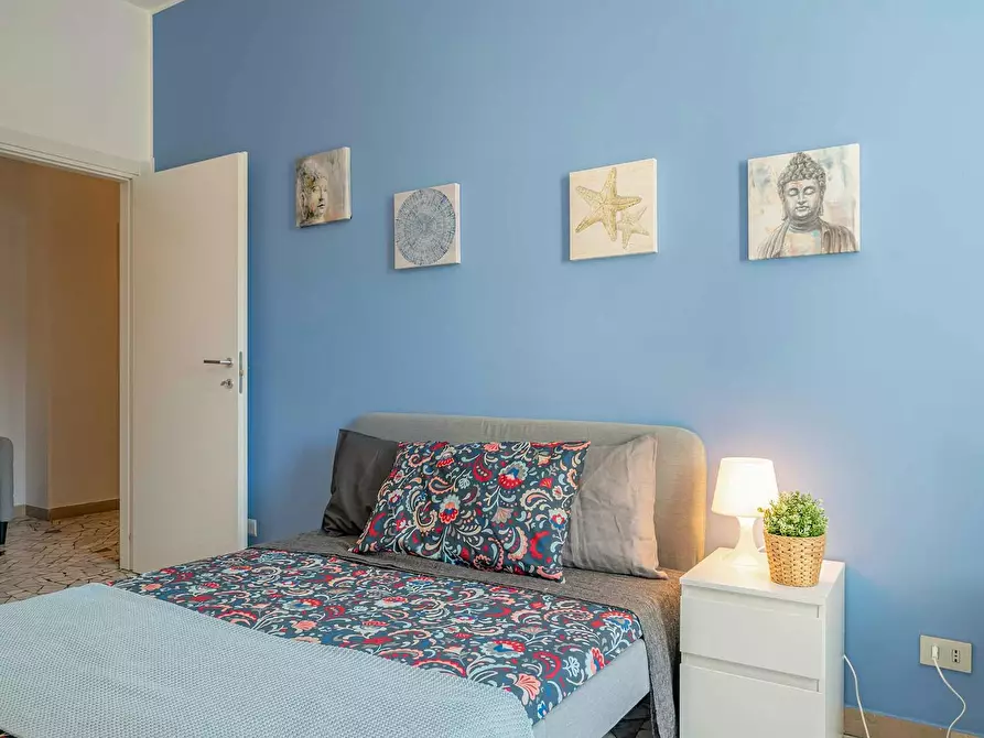 Immagine 3 di Camera in affitto  in Via Zurigo a Milano