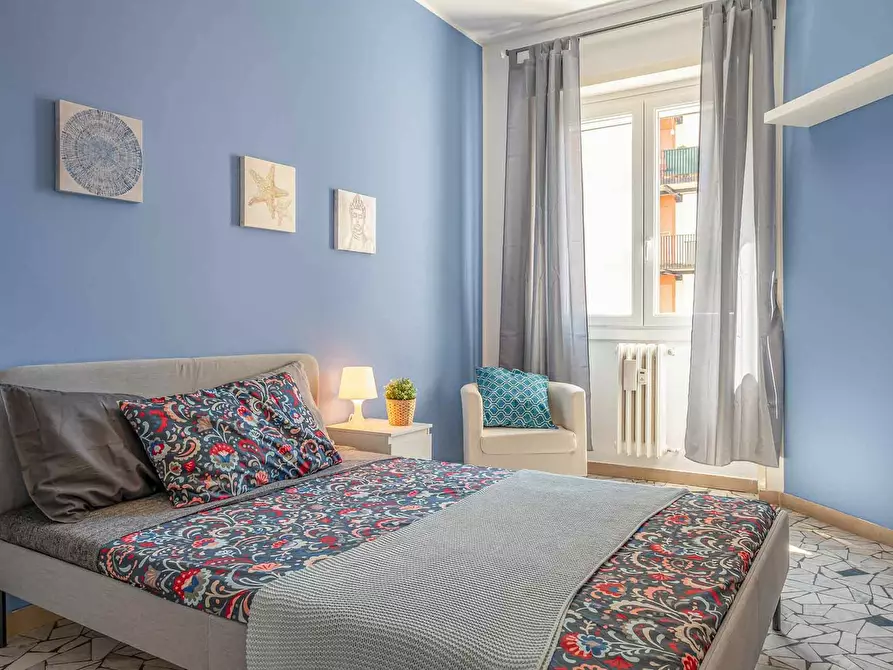 Immagine 1 di Camera in affitto  in Via Zurigo a Milano