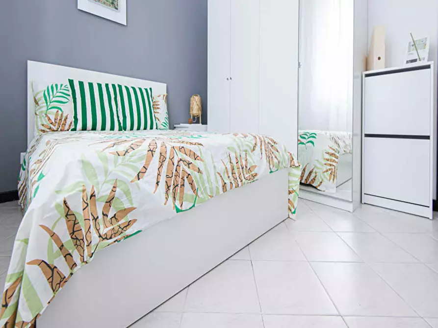 Immagine 2 di Camera in affitto  in Via Risorgimento a Sesto San Giovanni