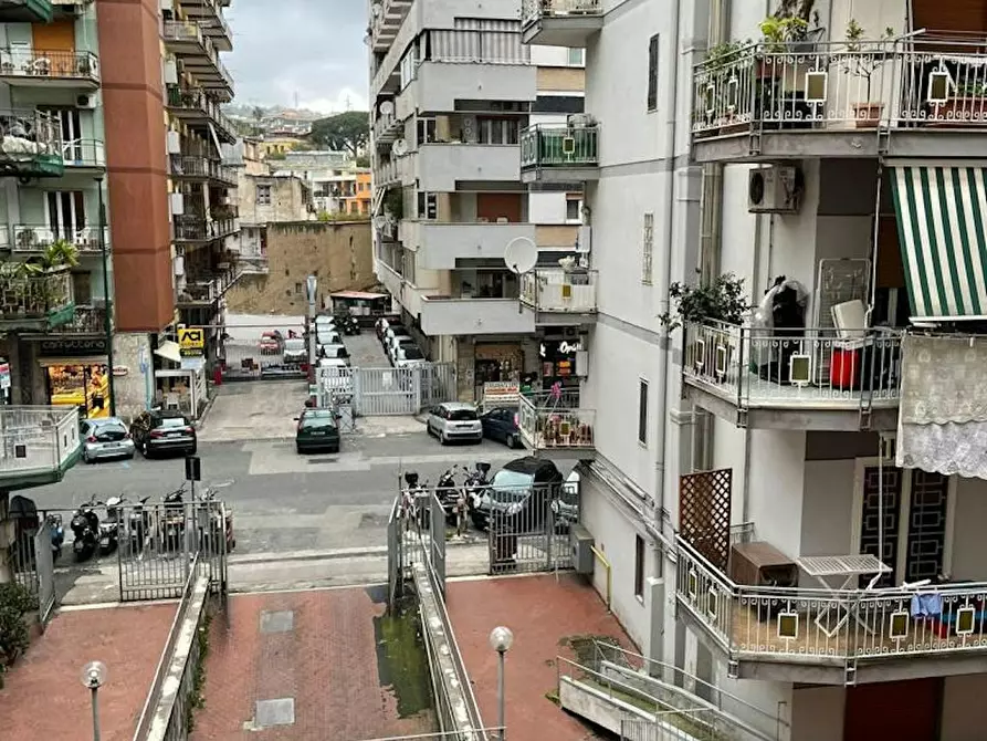Immagine 10 di Camera in affitto  in Via Adolfo Omodeo a Napoli