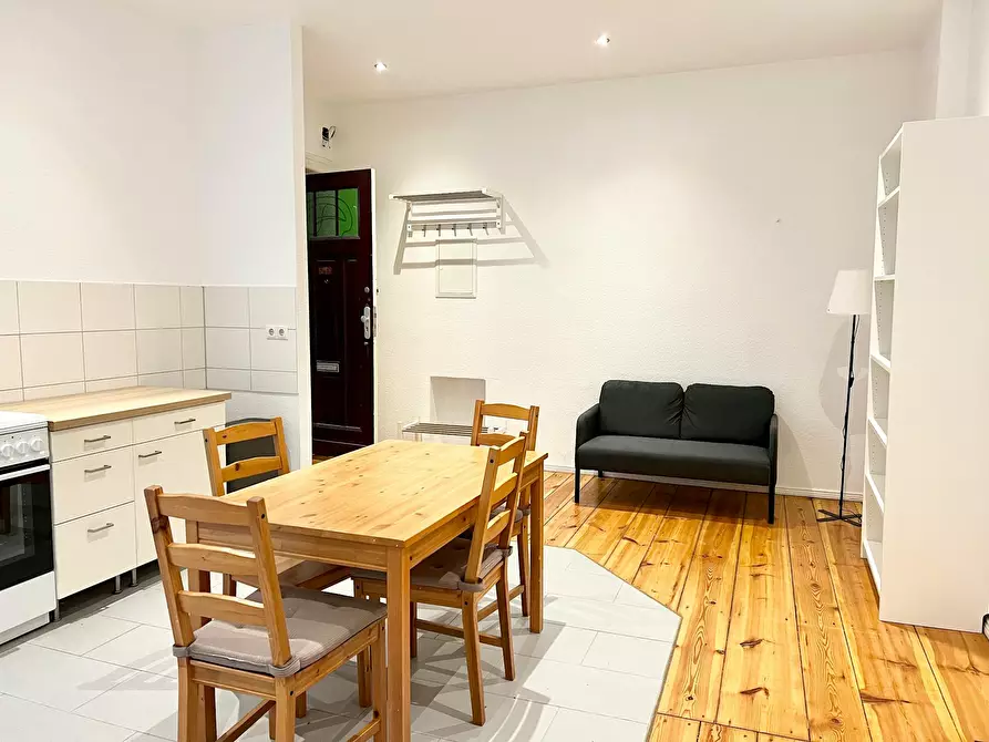 Immagine 4 di Appartamento in affitto  in Kamminer Straße a Berlin