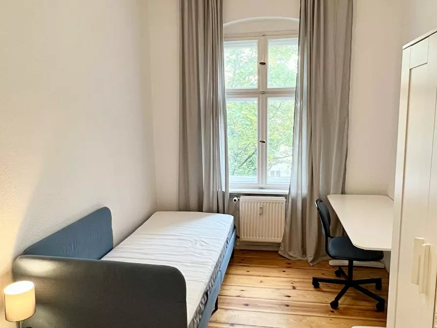 Immagine 5 di Appartamento in affitto  in Kamminer Straße a Berlin