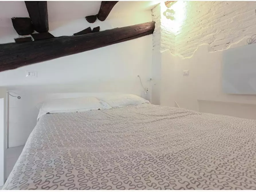 Immagine 9 di Appartamento in affitto  in Via Agostino Bertani a Milano