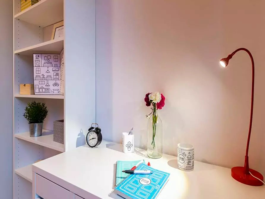 Immagine 9 di Camera in affitto  in Corso di Porta Romana a Milano