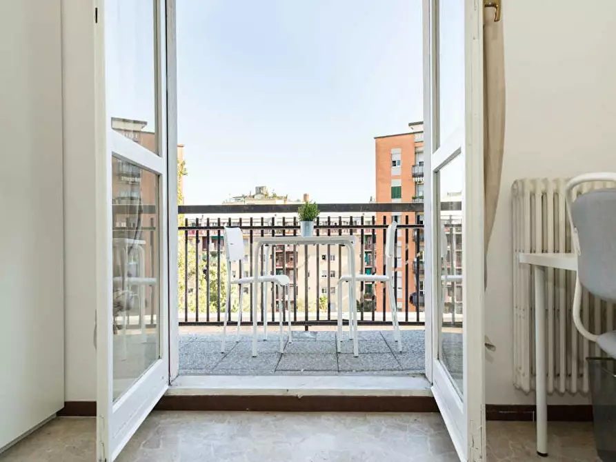 Immagine 6 di Camera in affitto  in Via delle Acacie a Buccinasco