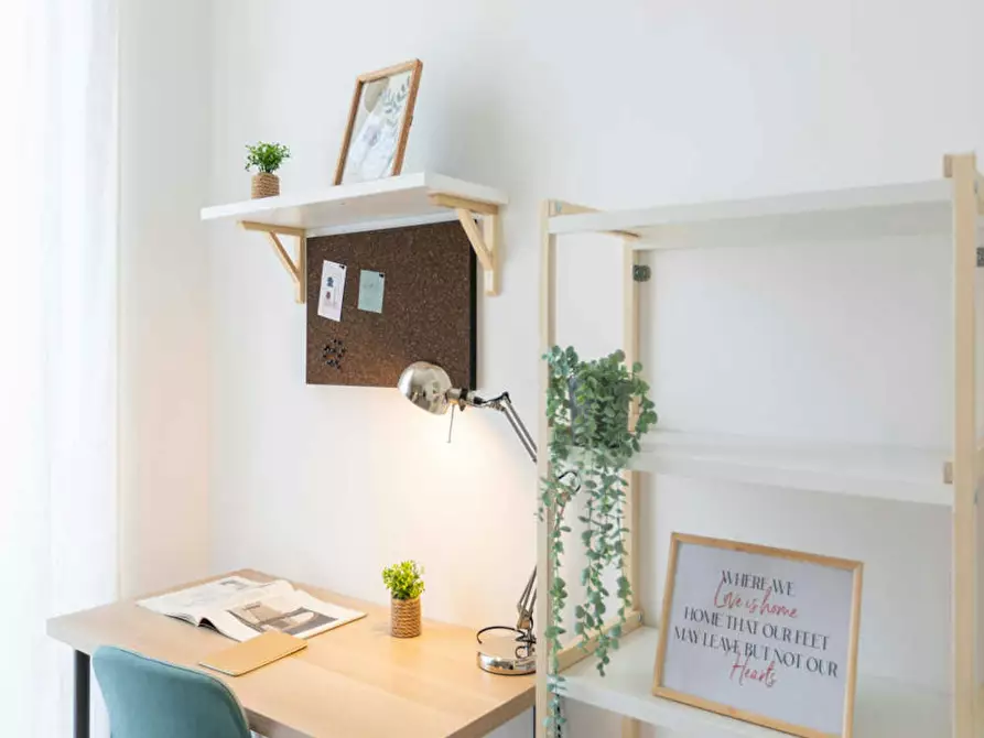 Immagine 10 di Camera in affitto  in Via Privata Parenzo a Milano