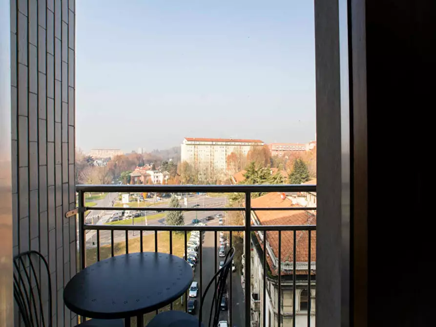 Immagine 6 di Camera in affitto  in Piazza Carlo Stuparich a Milano