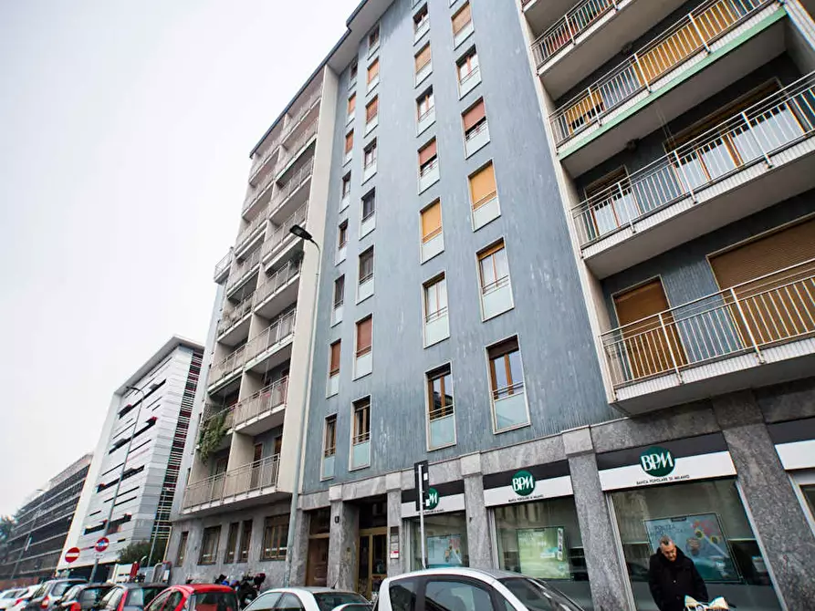 Immagine 10 di Camera in affitto  in Piazza Carlo Stuparich a Milano