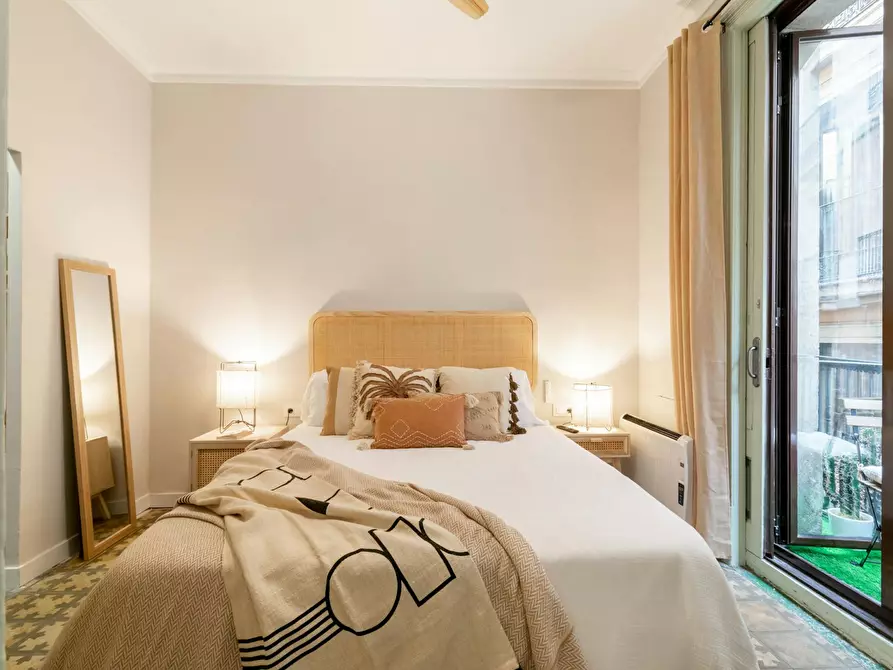 Immagine 10 di Appartamento in affitto  in Carrer de les Heures a Barcelona