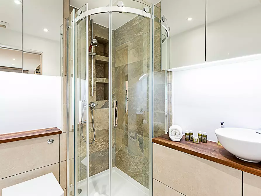 Immagine 4 di Appartamento in affitto  in Tanner Street a Camberwell