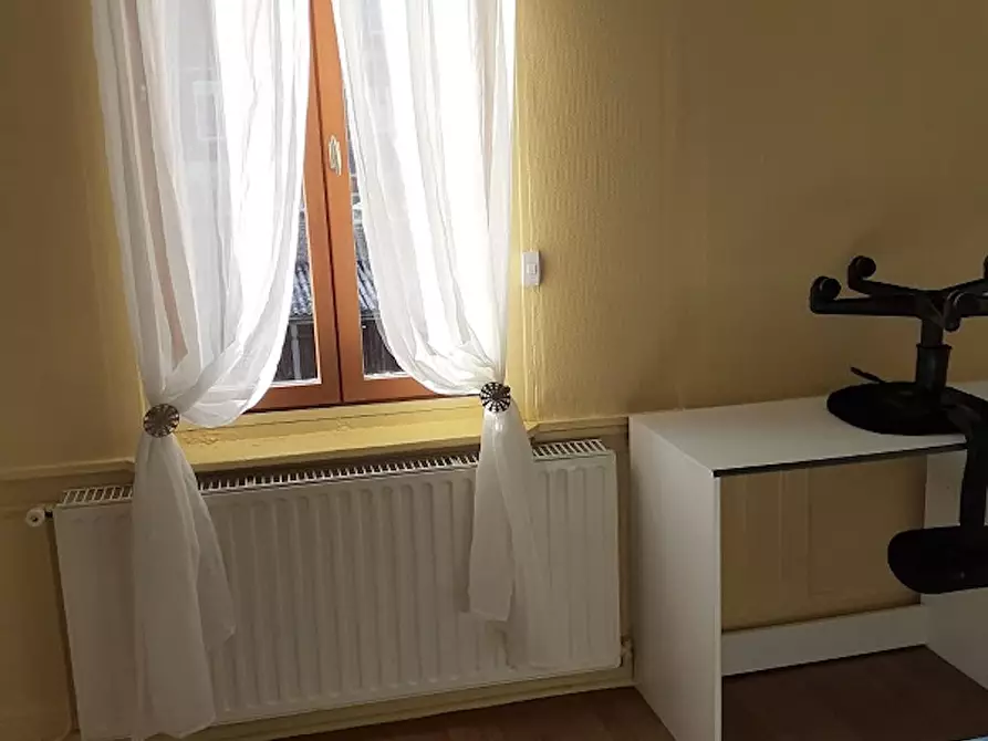 Immagine 4 di Camera in affitto  in Rue du Bellay a Amiens