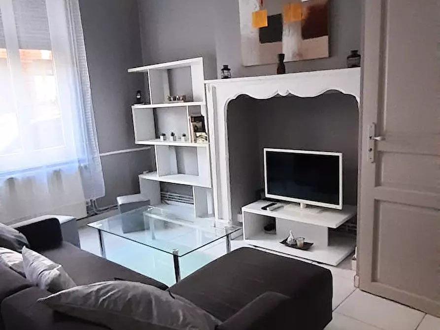 Immagine 2 di Camera in affitto  in Rue du Bellay a Amiens