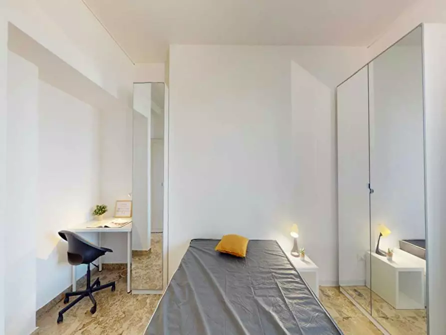 Immagine 2 di Camera in affitto  in Viale Molise a Milano