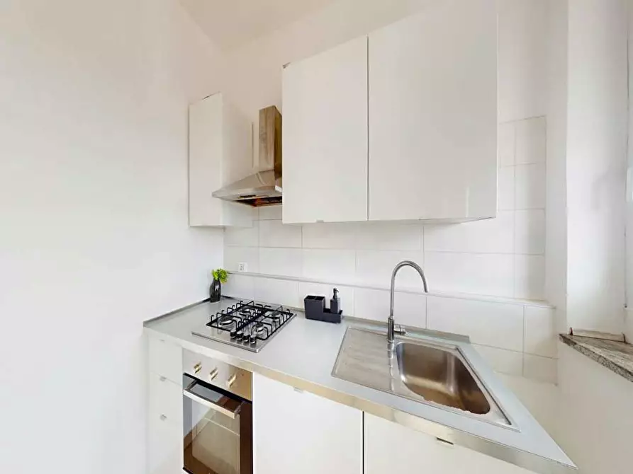 Immagine 9 di Camera in affitto  in Viale Molise a Milano