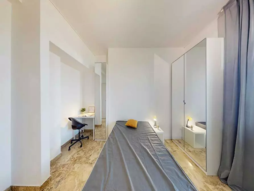 Immagine 1 di Camera in affitto  in Viale Molise a Milano