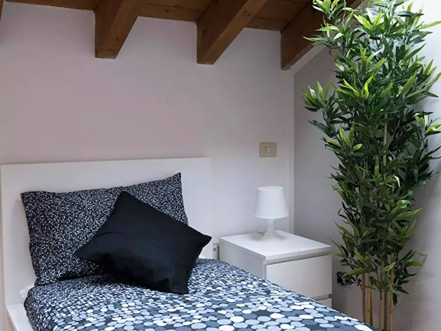 Immagine 6 di Camera condivisa in affitto  in Via Giuseppe de Finetti a Milano