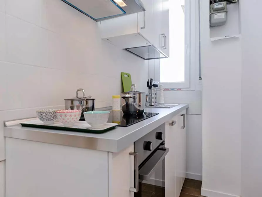 Immagine 8 di Camera in affitto  in Via Salvatore Barzilai a Milano