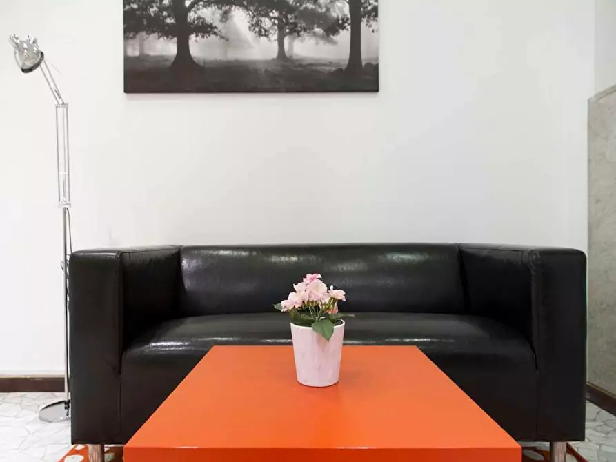 Immagine 8 di Camera in affitto  in Bastioni di Porta Volta a Milano