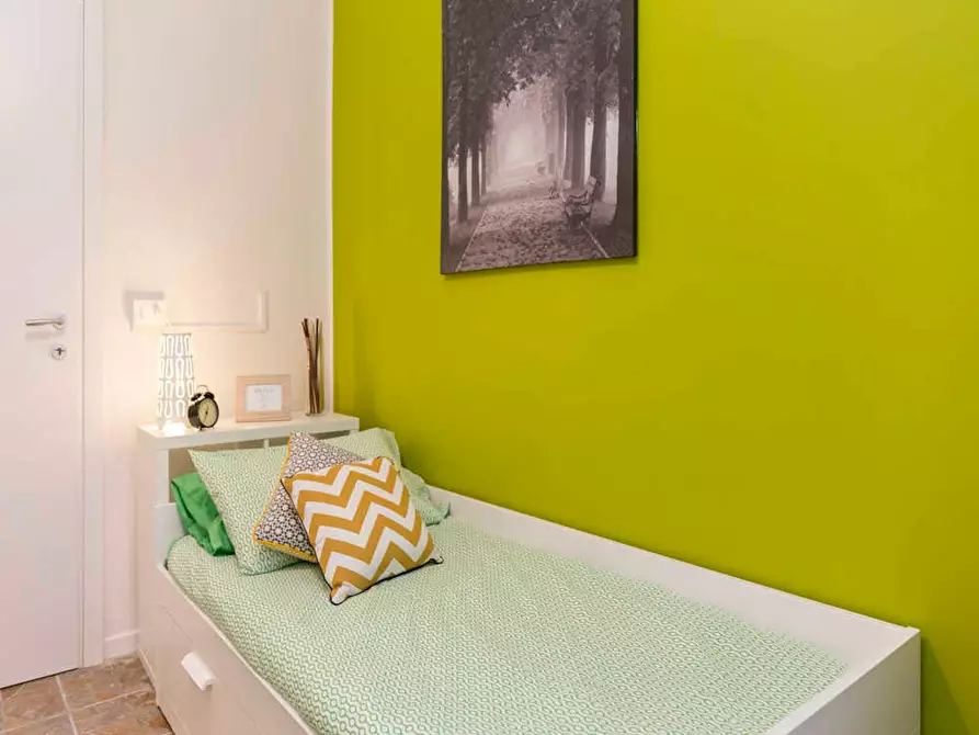 Immagine 3 di Camera in affitto  in Largo Cavalieri di Malta a Milano