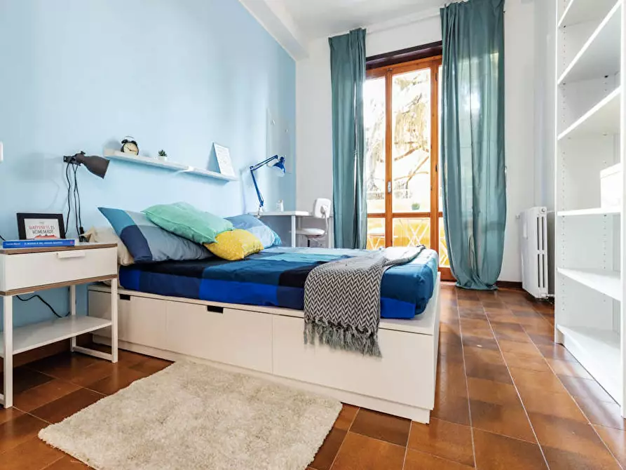 Immagine 2 di Camera in affitto  in Via del Reno a Milano