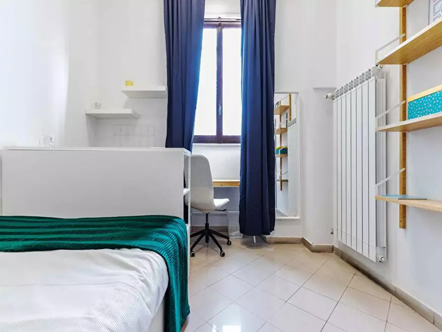 Immagine 4 di Camera in affitto  in Via Boncompagni a Roma