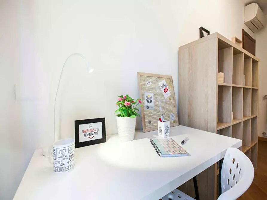 Immagine 8 di Camera in affitto  in Via Privata San Martiniano a Milano