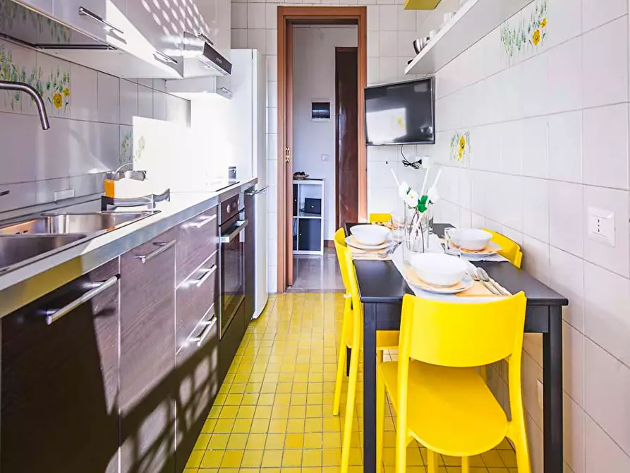 Immagine 6 di Camera in affitto  in Via Tito Vignoli a Milano