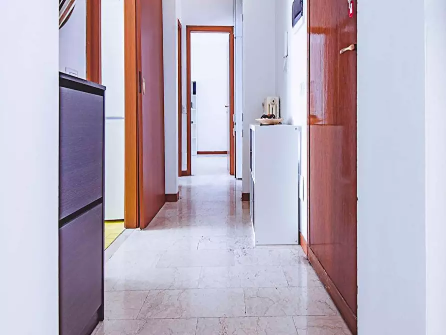 Immagine 8 di Camera in affitto  in Via Tito Vignoli a Milano