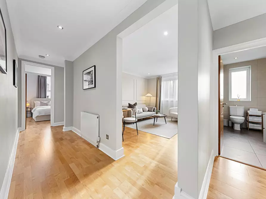Immagine 5 di Appartamento in affitto  in Walterton Road a Paddington