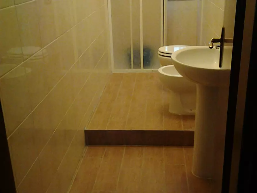 Immagine 5 di Camera in affitto  in Via Giuseppe Edoardo Arimondi a Milano