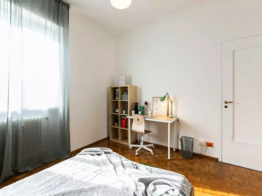 Immagine 8 di Camera in affitto  in Via Delle Betulle a Milano