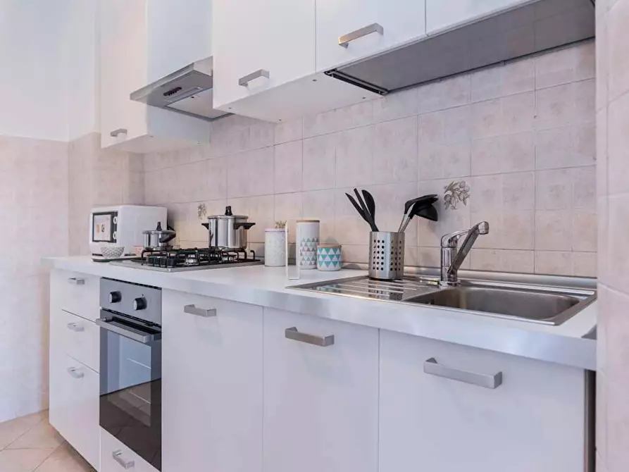 Immagine 7 di Camera in affitto  in Via Delle Betulle a Milano