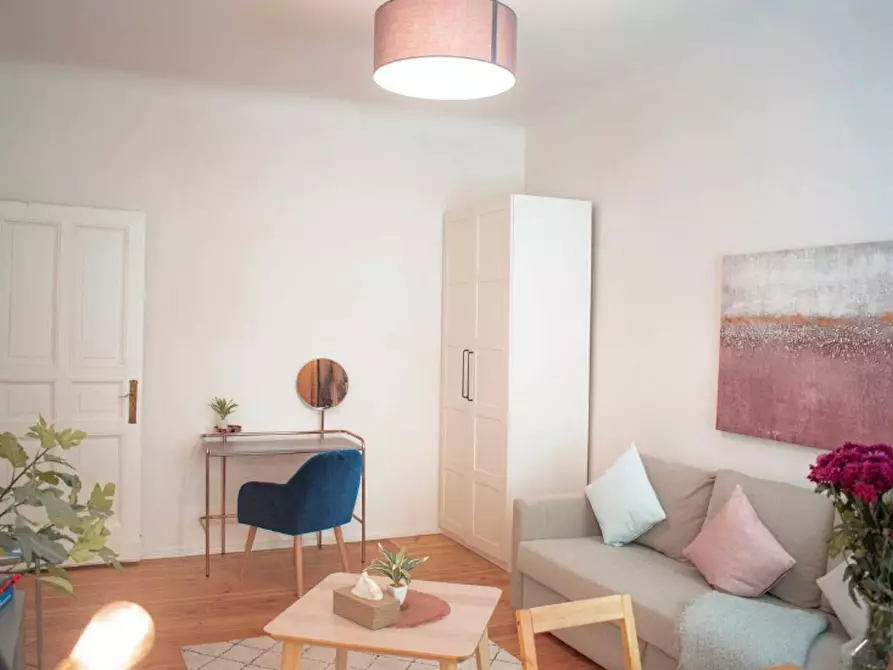 Immagine 3 di Appartamento in affitto  in Wisbyer Straße a Berlin