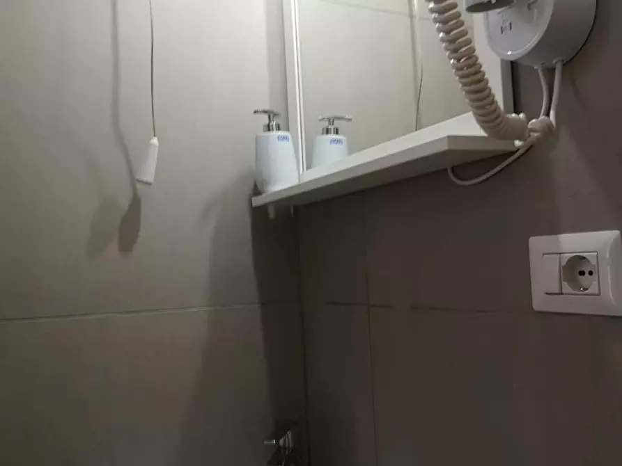 Immagine 10 di Camera in affitto  in Via Pietro Marocco a Milano