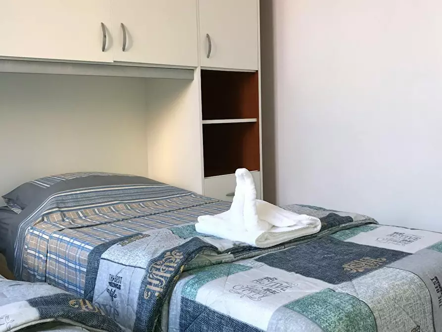 Immagine 9 di Camera in affitto  in Via Luigi Cislaghi a Milano