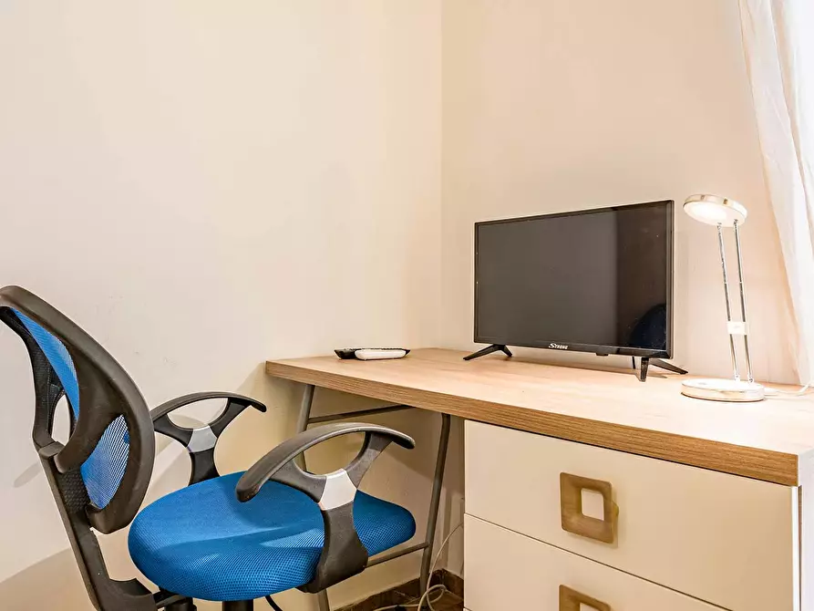 Immagine 5 di Camera condivisa in affitto  in Viale Enrico Martini a Milano