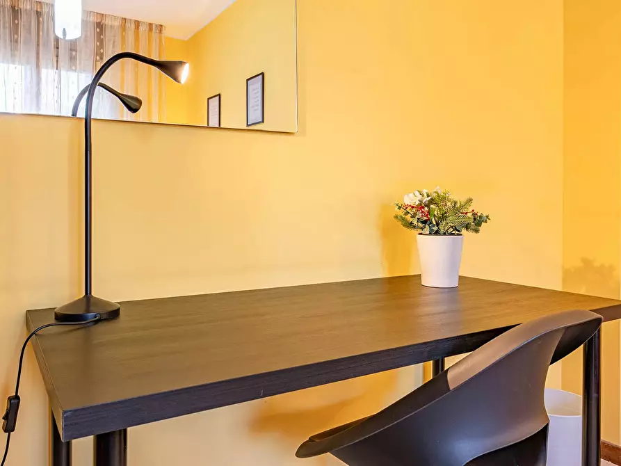 Immagine 7 di Camera in affitto  in Via Paolo Rotta a Milano