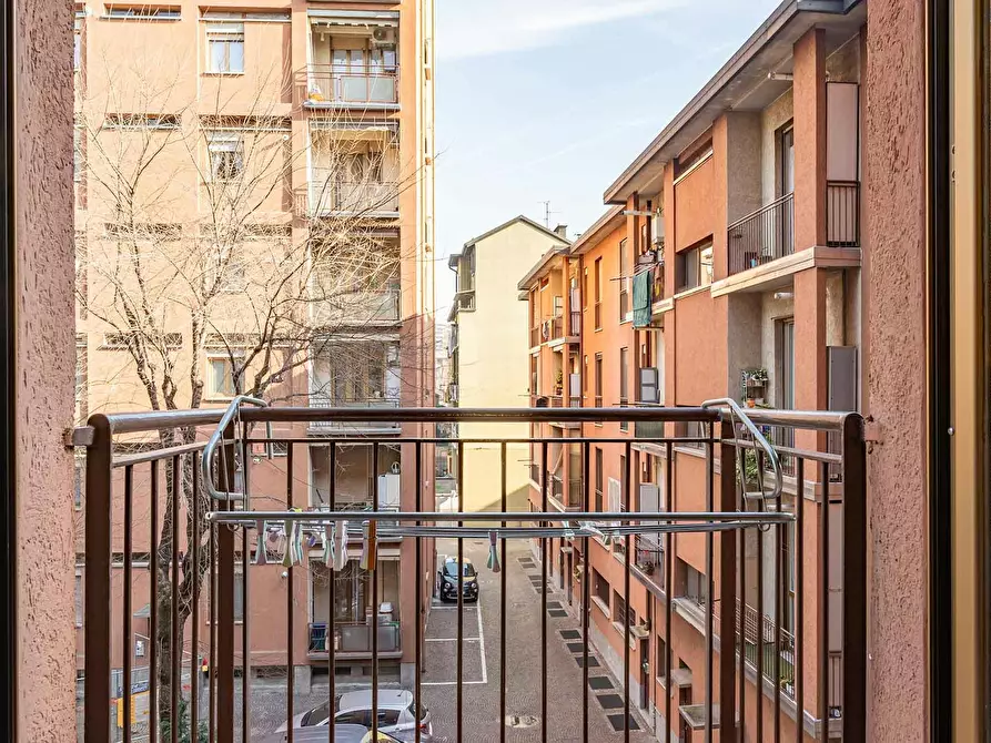 Immagine 8 di Camera in affitto  in Via Paolo Rotta a Milano