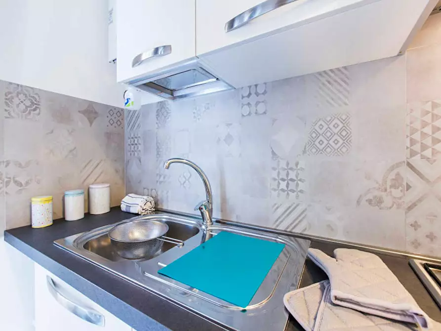 Immagine 9 di Camera in affitto  in Via Gallarate a Milano