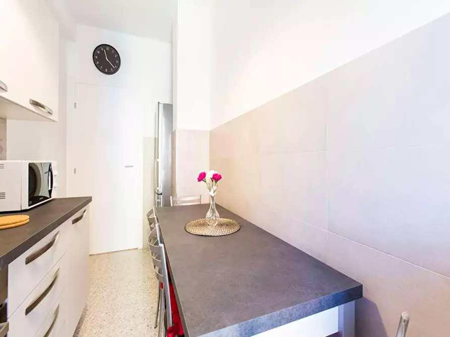 Immagine 10 di Camera in affitto  in Via Gallarate a Milano