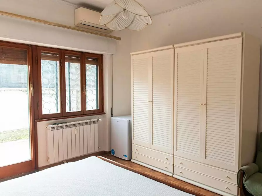 Immagine 4 di Camera in affitto  in Via dei Radiotelegrafisti a Roma