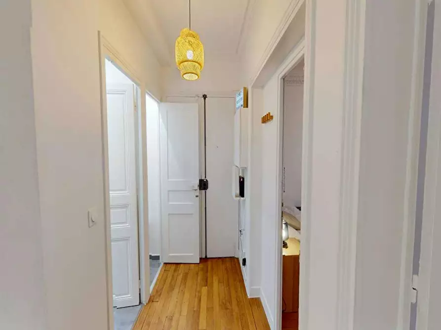 Immagine 9 di Camera in affitto  in Rue Chaligny a Paris