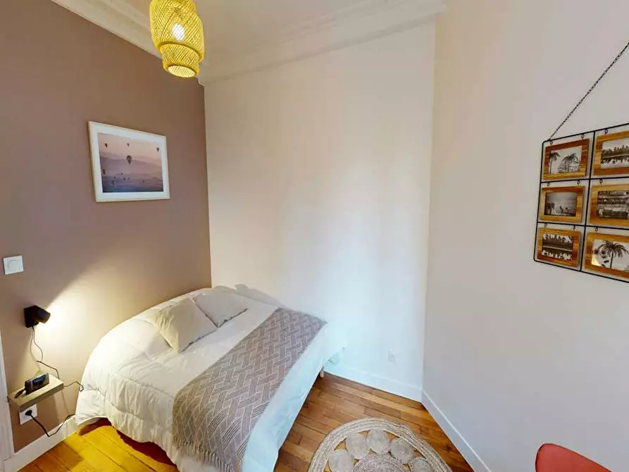 Immagine 1 di Camera in affitto  in Rue Chaligny a Paris