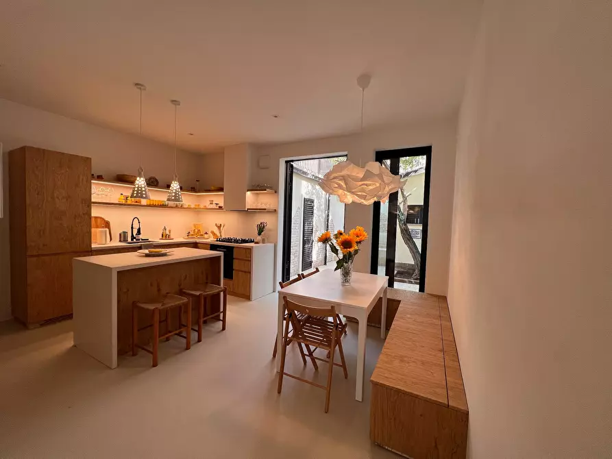 Immagine 10 di Casa indipendente in affitto  in Via Mingaiola a Ravenna